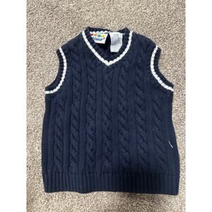 Sweater vest